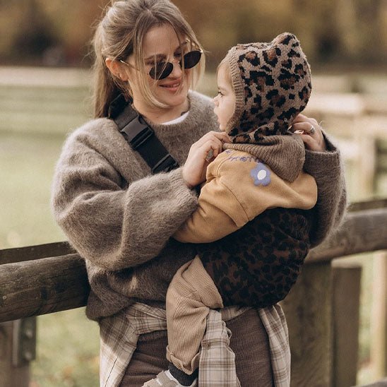 echarpe de portage leopard en hiver
