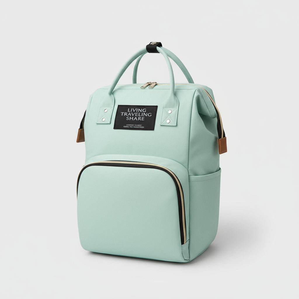 sac a langer vert avec bebe et maman