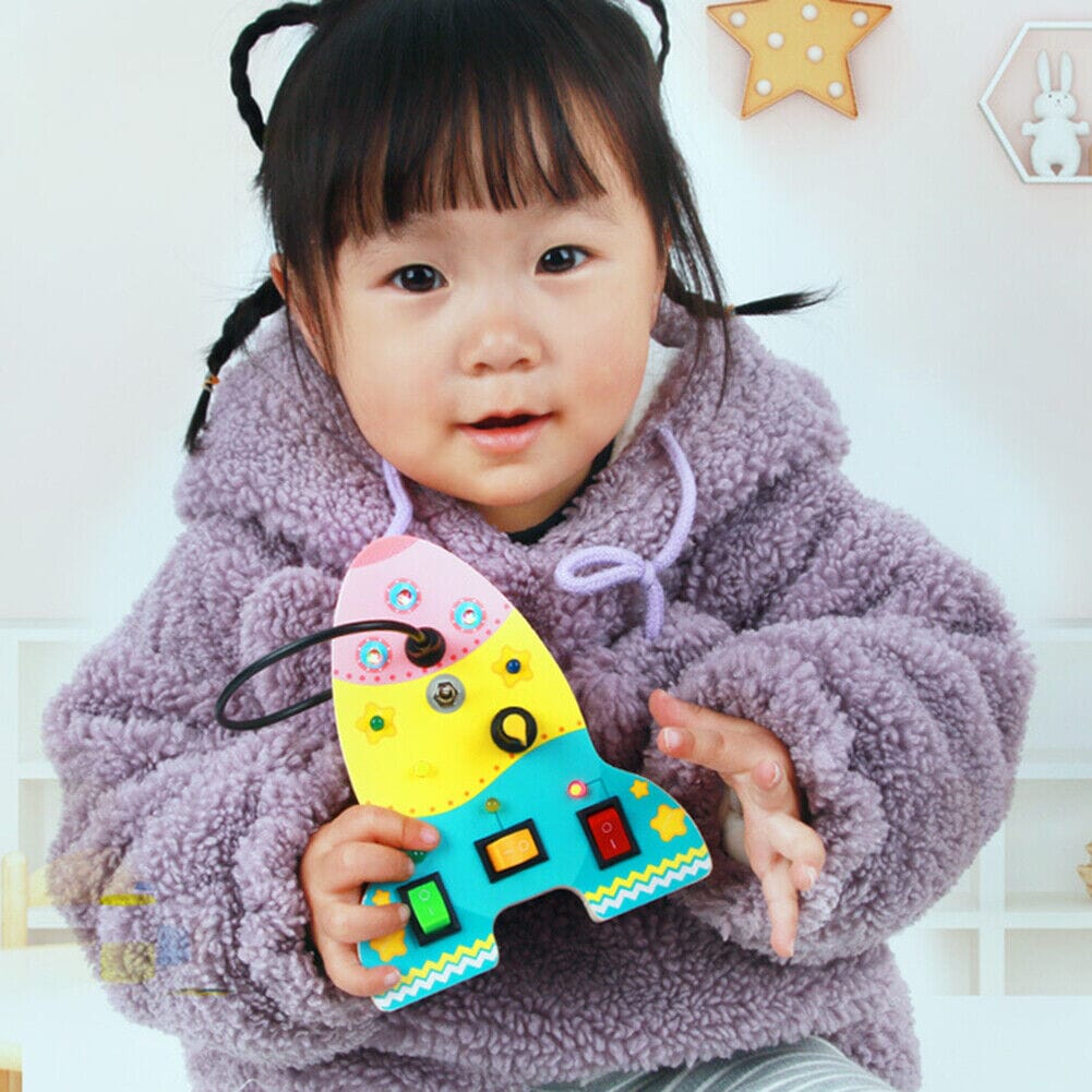 Tableau Montessori - BusyBoardCircuit™ - Fusée - Joujoux Bebe