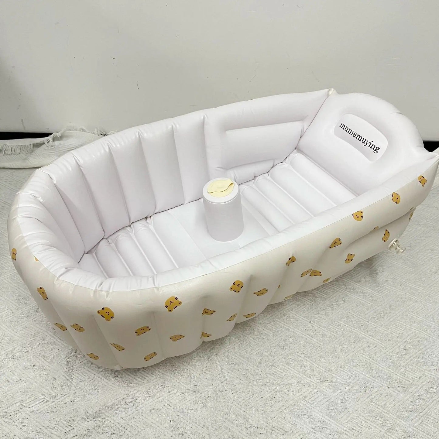 baignoire bebe gonflable motif ours