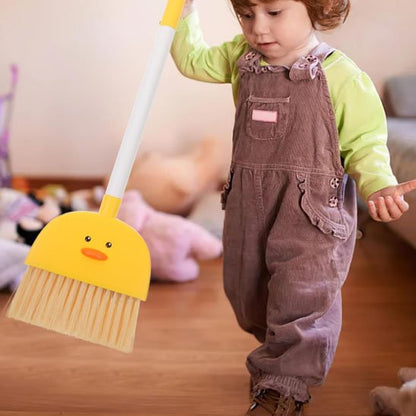 balai enfant utilisation maison imitation