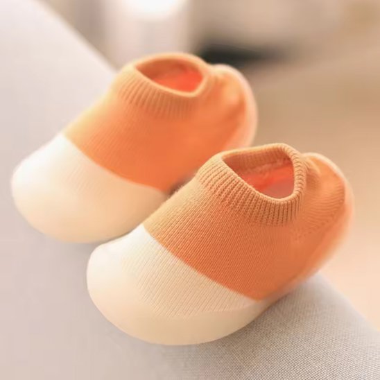 Chaussure pour bébé orange
