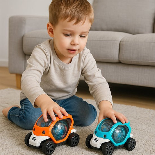 petite voiture jouet lumineuse avec enfant sur le tapis