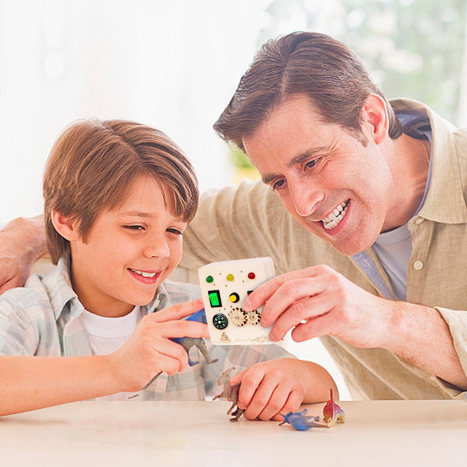 Tableau Montessori - BusyBoardCircuit™ - Boussole - Joujoux Bebe