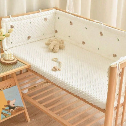 tour de lit bebe et doudou